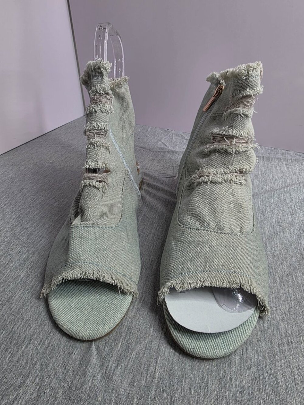 Bamboo Womens Denim Distressed Open Toe Sandal / Booties Size 8.5 NWOT Zip Up - Picture 7 of 7
